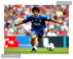 锁定一个十佳球席位 考沃德背后突然杀到旱地拔葱隔扣恩比德