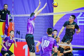 难以释怀！王楚钦回忆巴黎奥运失利：至今想不通球拍为何被踩断